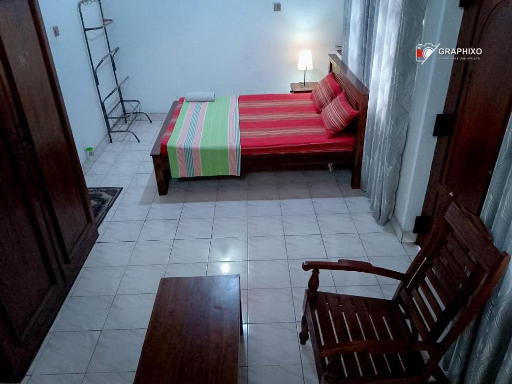 בטרמולה Ceylon Travel And Stay Lodge מראה חיצוני תמונה